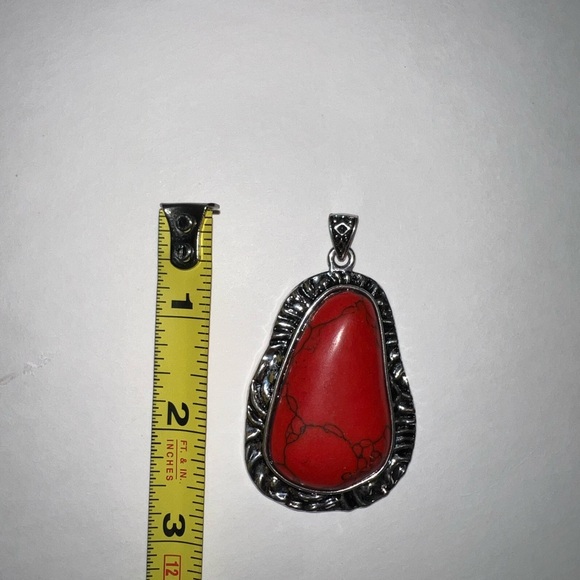 Silver necklace pendant w/red stone w/black designs through w/matching earrings - Picture 3 of 8
